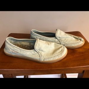 Like New Sanuk Pair O Dice Loafers - Size 7